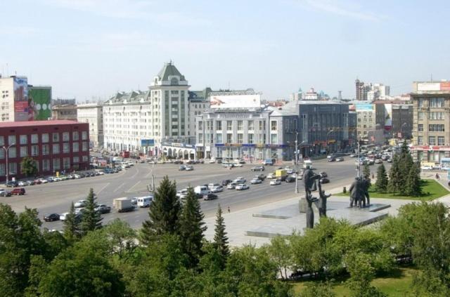 Apartments Avega Near Opera House Novosibirsk Exterior photo